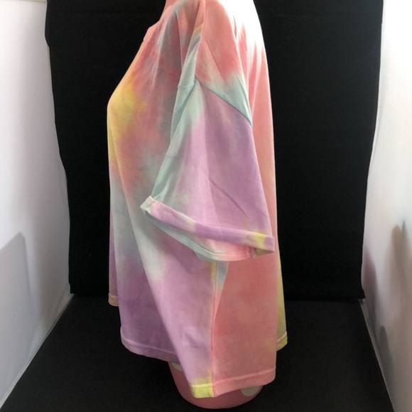 Shein tee shirt - Picture 2 of 7